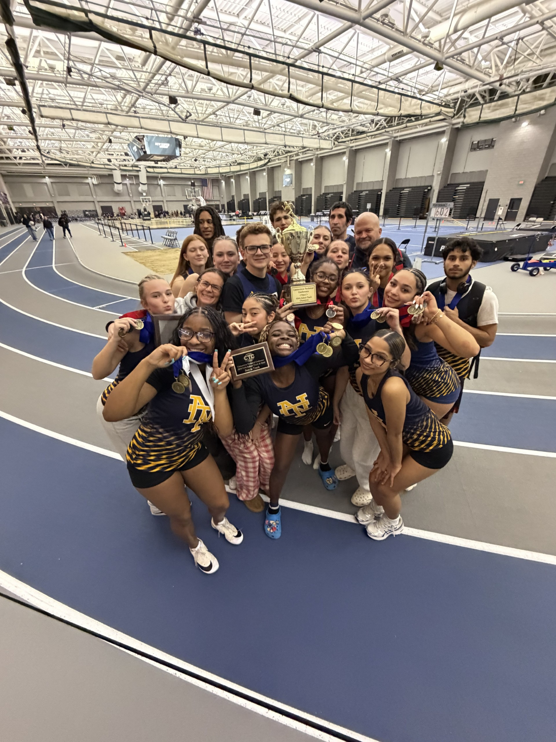 athletes, track, win